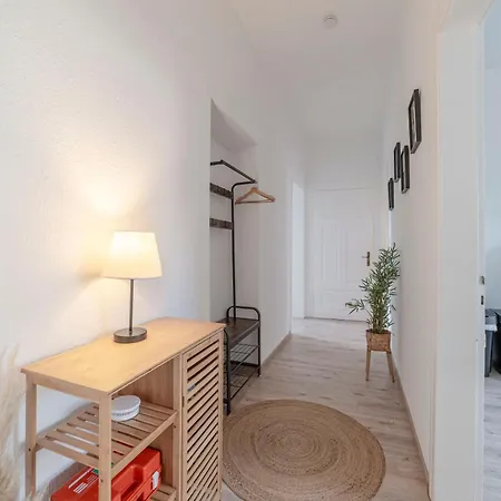 Spacestays For 6 Appartement *