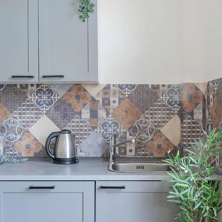 Spacestays For 6 Appartement