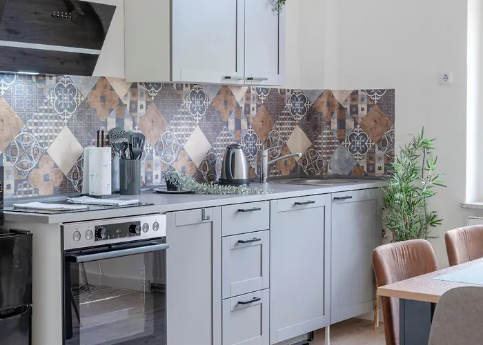 Spacestays For 6 波鸿